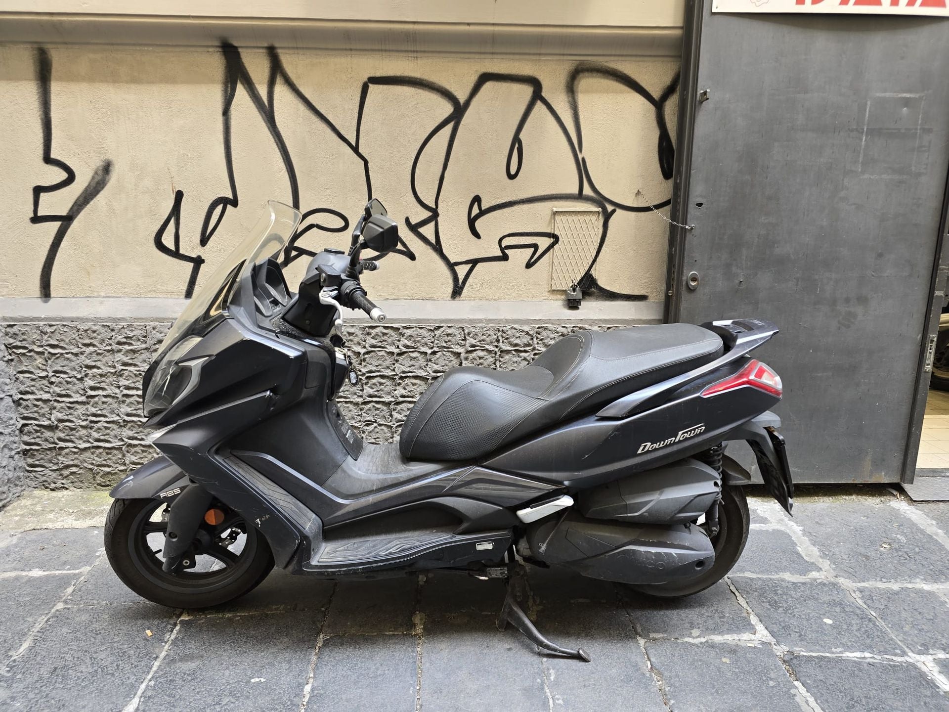 Kymco Downtown 350 usato