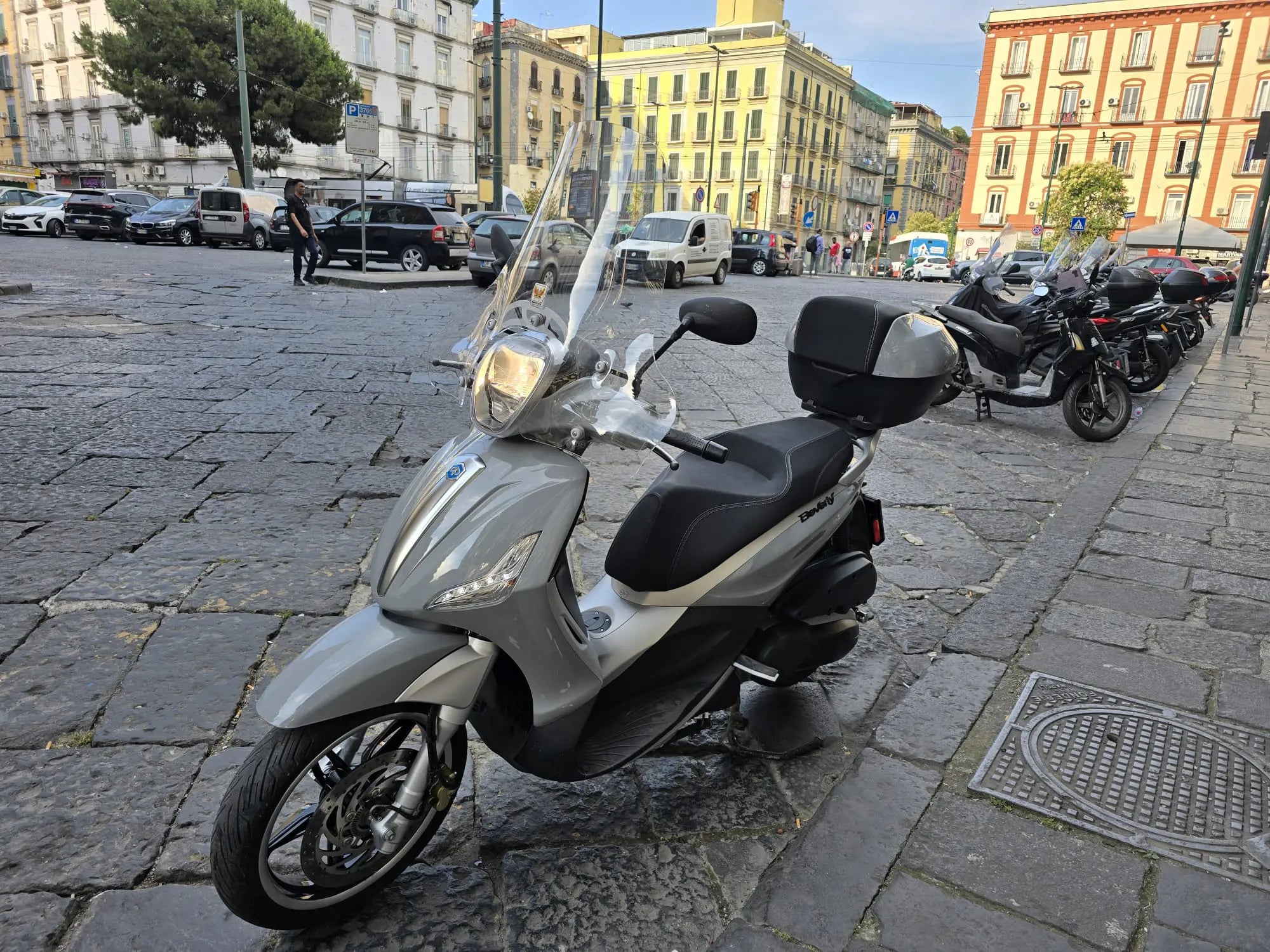 Beverly Tourer 350 usato