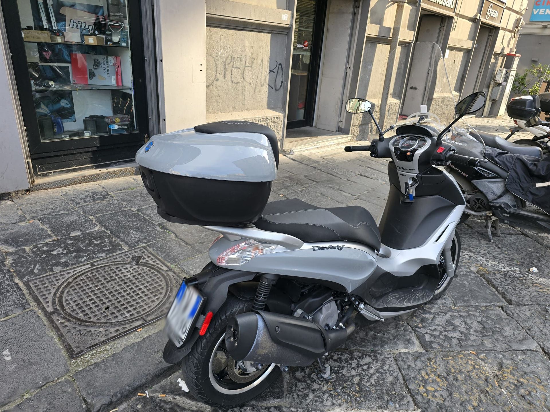 Beverly Tourer 350 usato