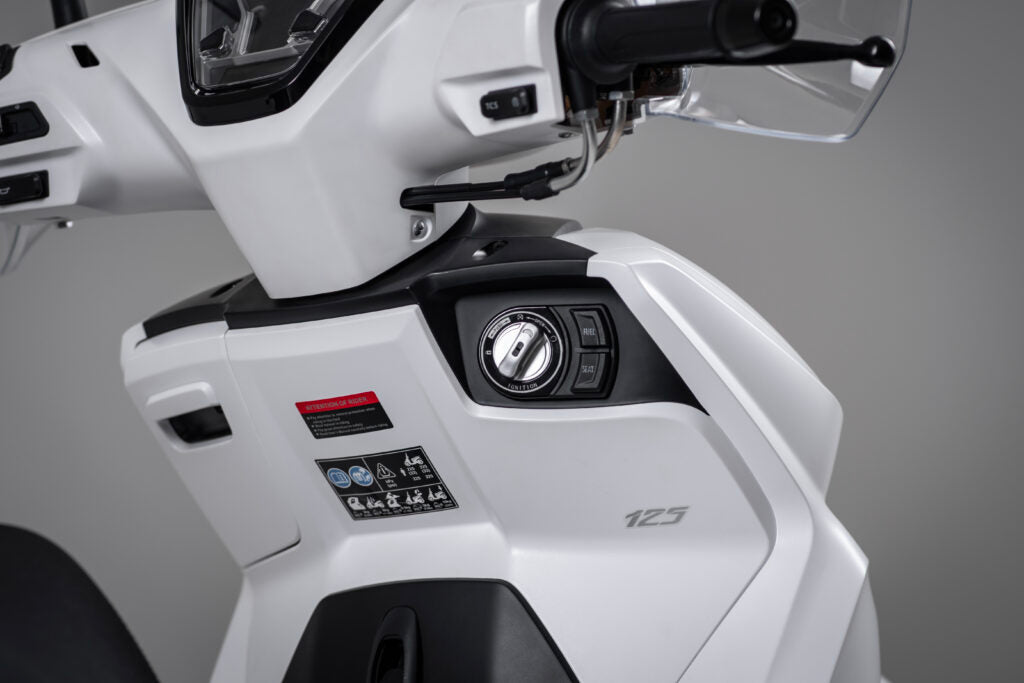 Voge Sfida SR16 125cc