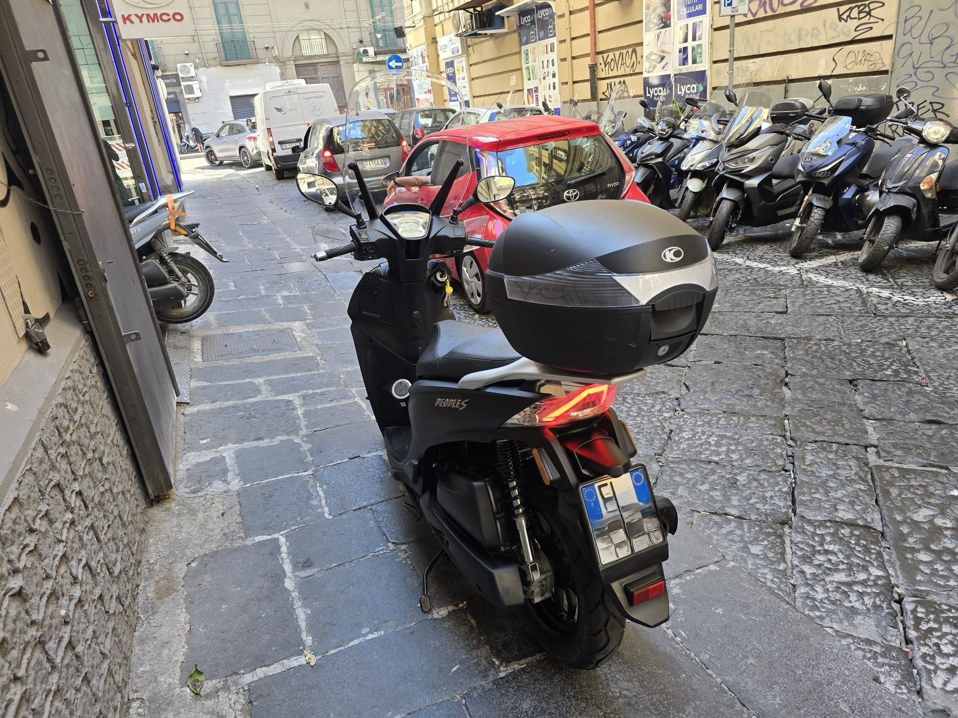 Kymco People S 200 usato