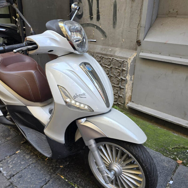 Piaggio Beverly 300 usato