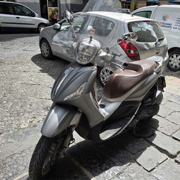 Piaggio Beverly 300cc usato